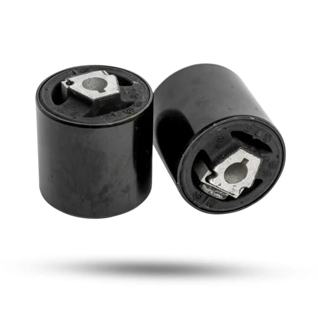 540203 Radius / Brake Reaction Rod or Bushes