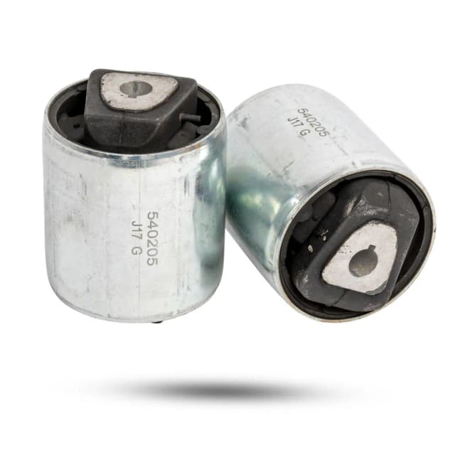 540205 Radius / Brake Reaction Rod or Bushes