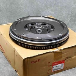 ОРИГИНАЛЕН МАХОВИК ЗА HONDA 1.6 ДИЗЕЛ N16A - 22100R66033